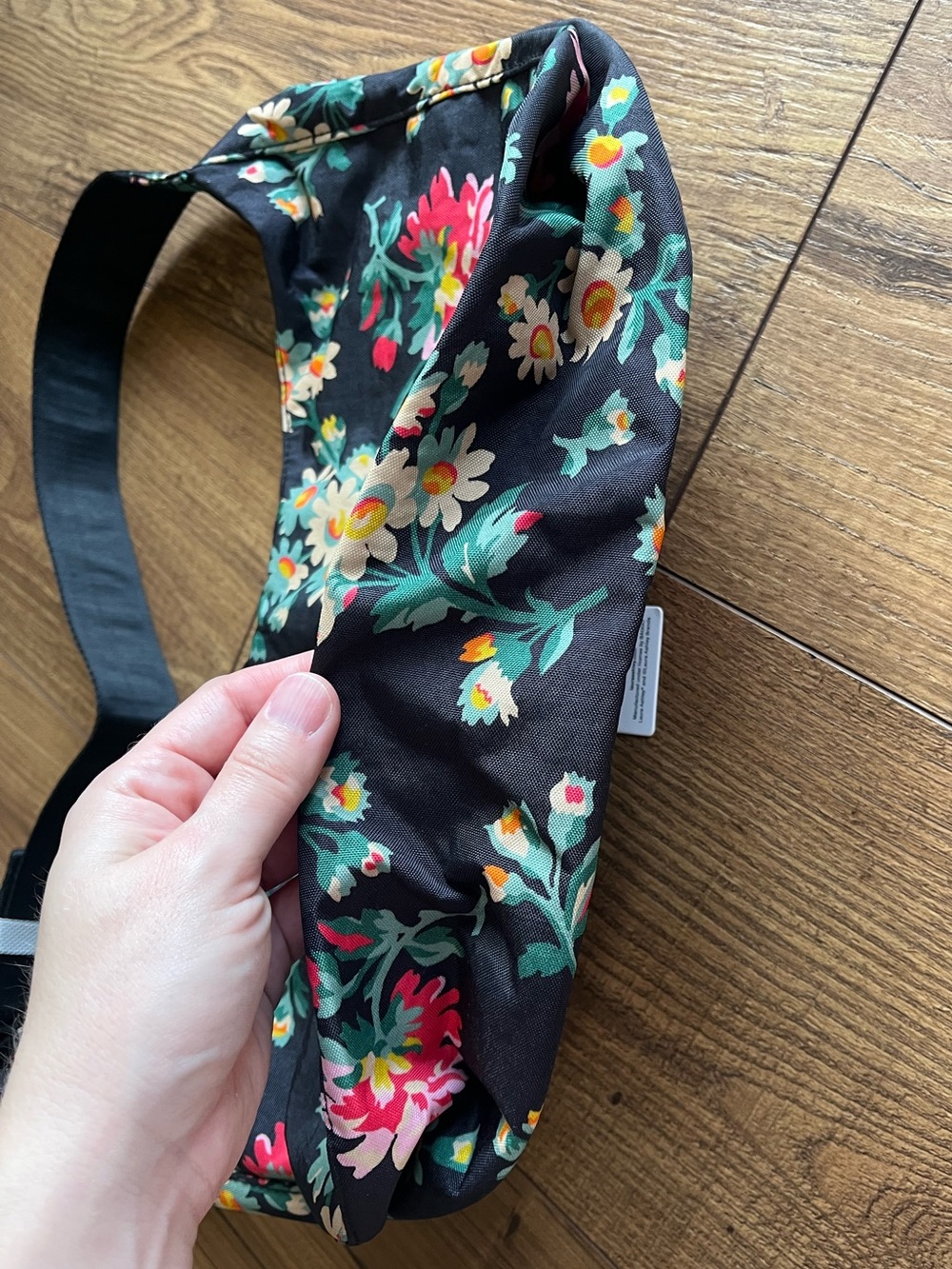 BAGGU Laura Ashley Medium Crescent Bag BNWT - Picture 3 of 9